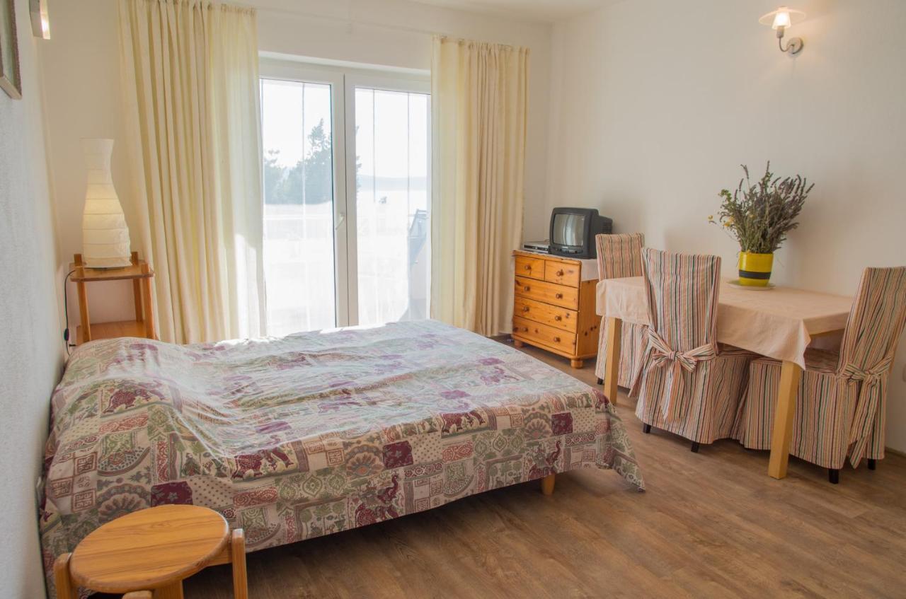 Milica Garden Apartment Prvic Sepurine Exterior photo